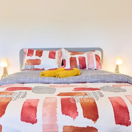 Old Town Oasis - Ap 8 *