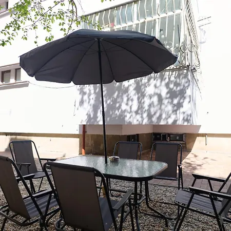 Old Town Oasis - Ap 8